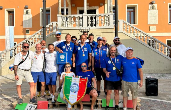 VALDERA LENZA PONTEDERESE CAMPIONE D'ITALIA